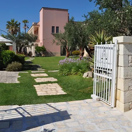 Rosa Antico Dimora Storica 4*