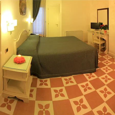 Rosa Antico Dimora Storica