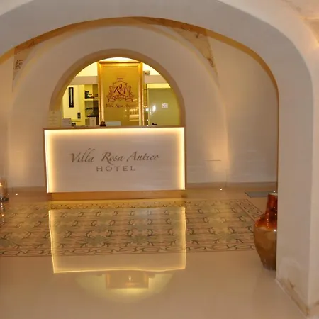 Hotel Rosa Antico Dimora Storica 4*