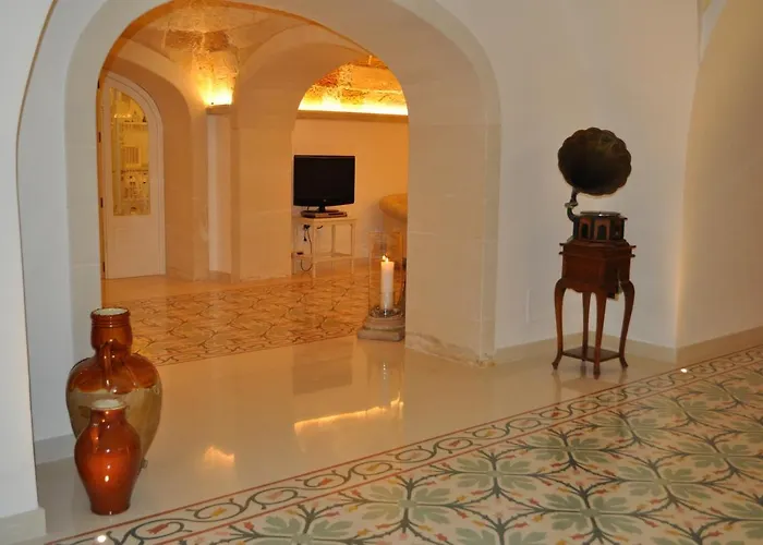 Rosa Antico Dimora Storica Hotel Otranto