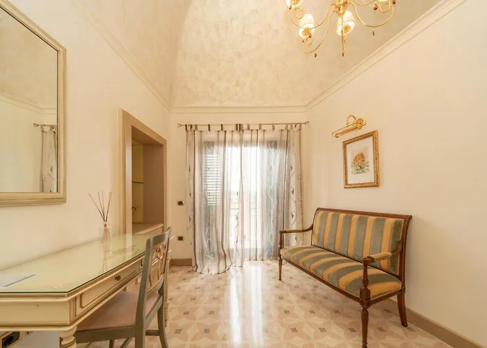 Rosa Antico Dimora Storica Hotel Otrante