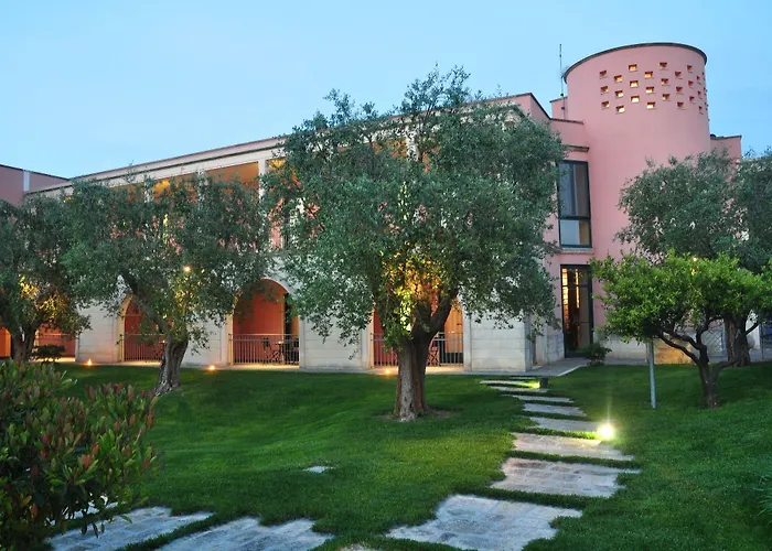 Rosa Antico Dimora Storica Hotel 4*